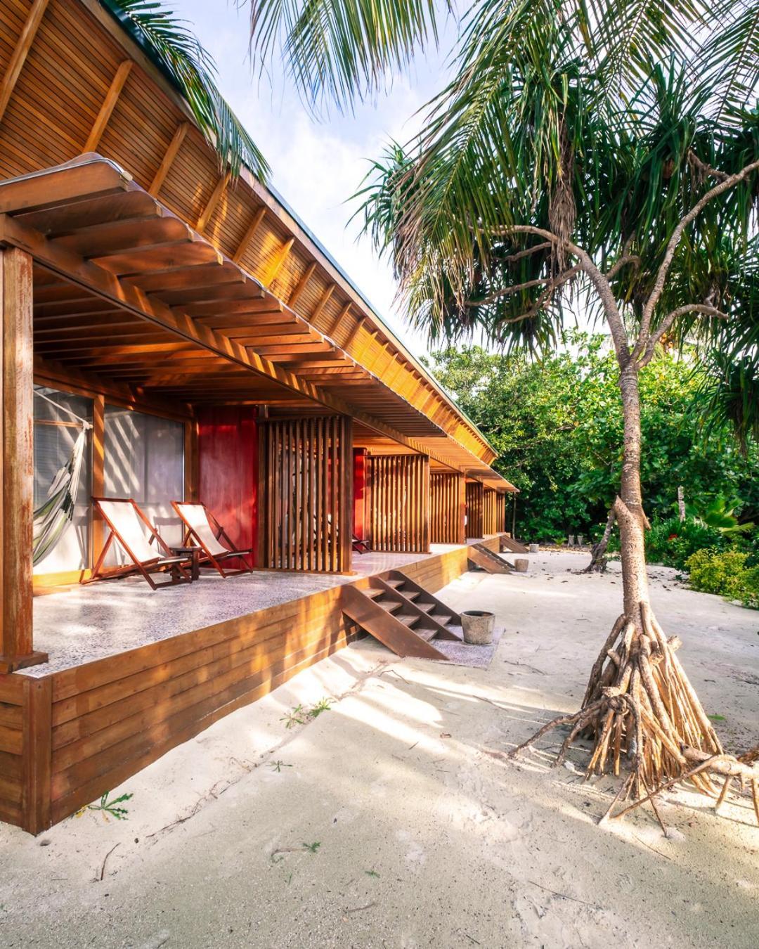 The Barefoot Eco Hotel Hanimaadhoo Island Bagian luar foto