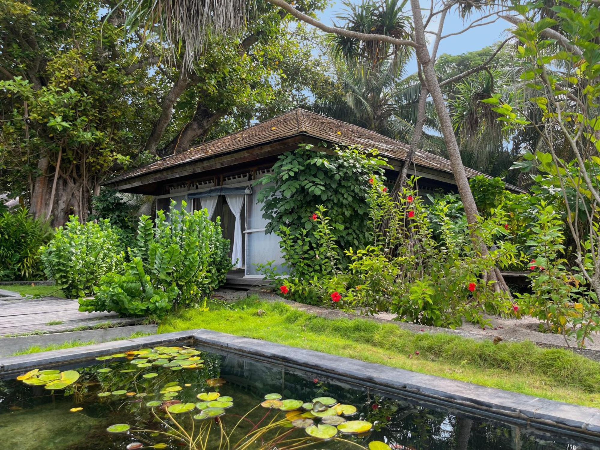 The Barefoot Eco Hotel Hanimaadhoo Island Bagian luar foto